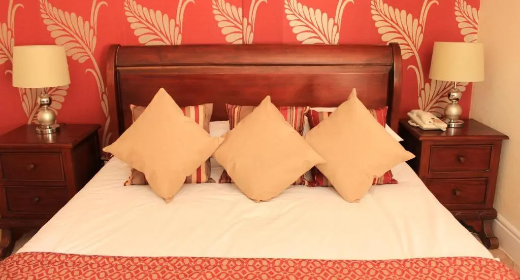 The Devil's Punchbowl Hotel - Chambres