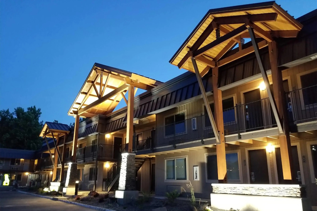 The Hotel Y