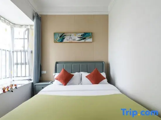 3 Bedrooms Standard room with city view