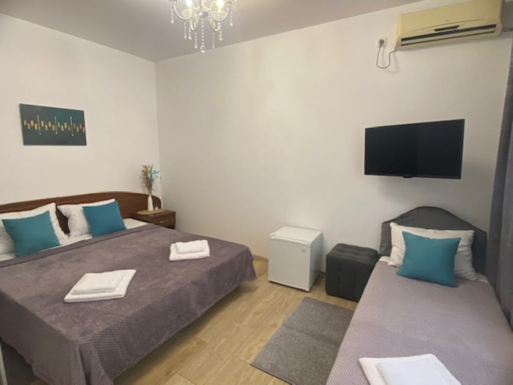 Comfort room