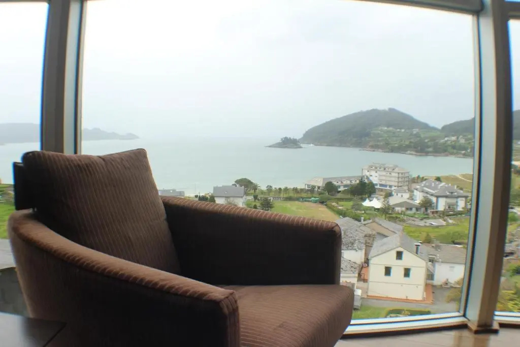 Balcony & Terrace
