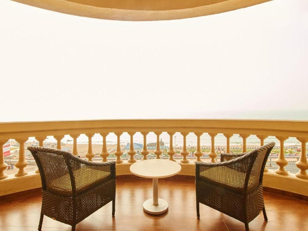 The Gateway Hotel Beach Road - Général