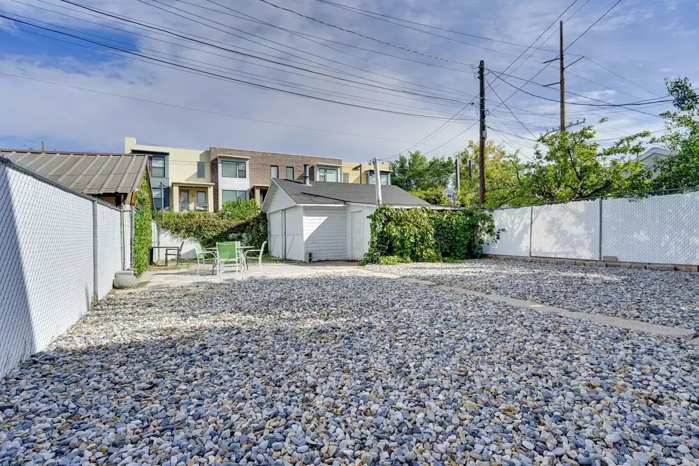Central Duplex w/ Patio ~ Half-mi to Fairmont Park