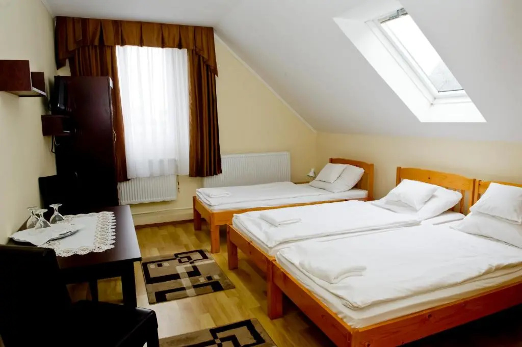 Kemence Csarda Es Szalloda - Chambres