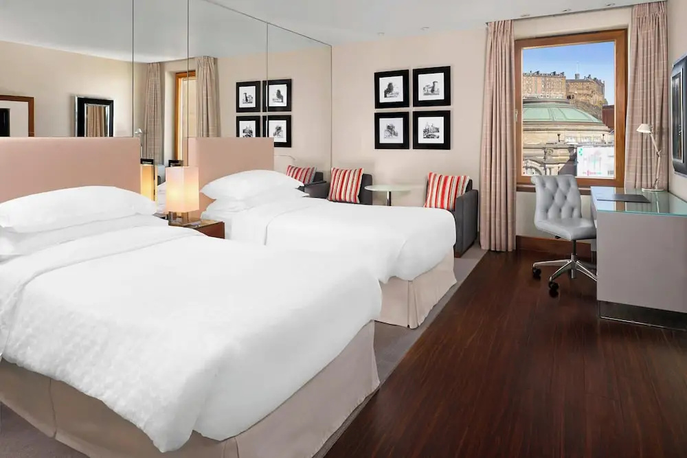 Sheraton Grand Hotel & Spa, Edinburgh - Chambres