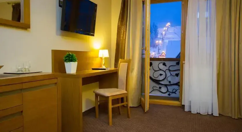 Hotel photo 12