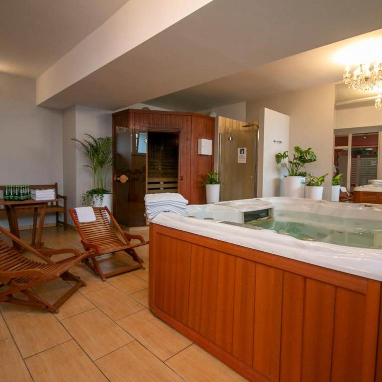 Hotel photo 30