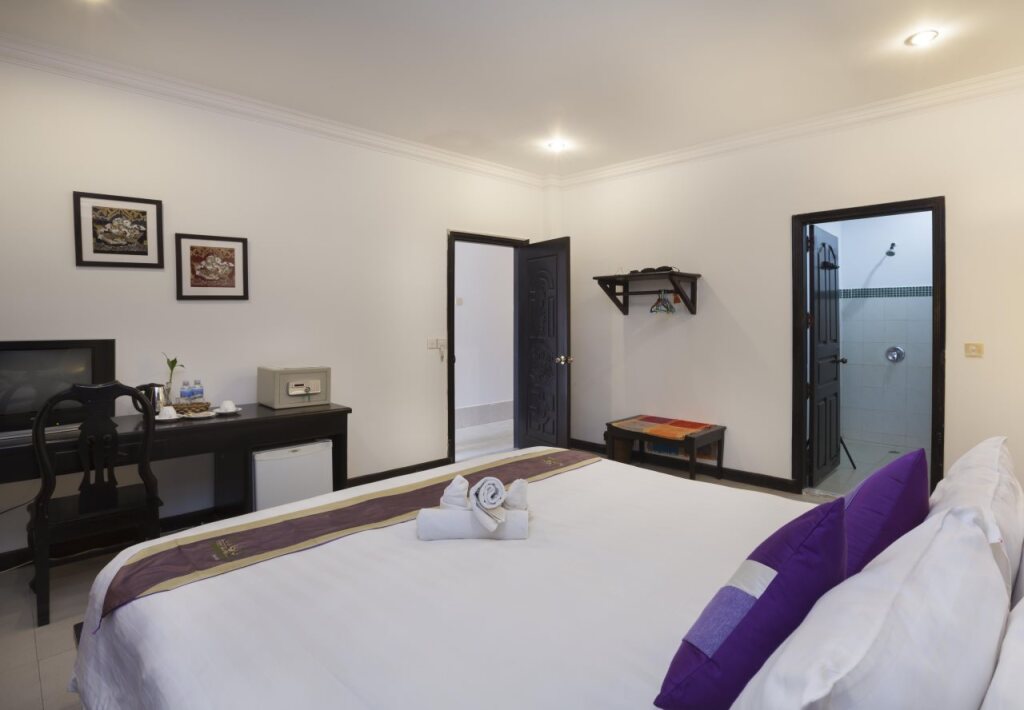 The Villa Siem Reap by null