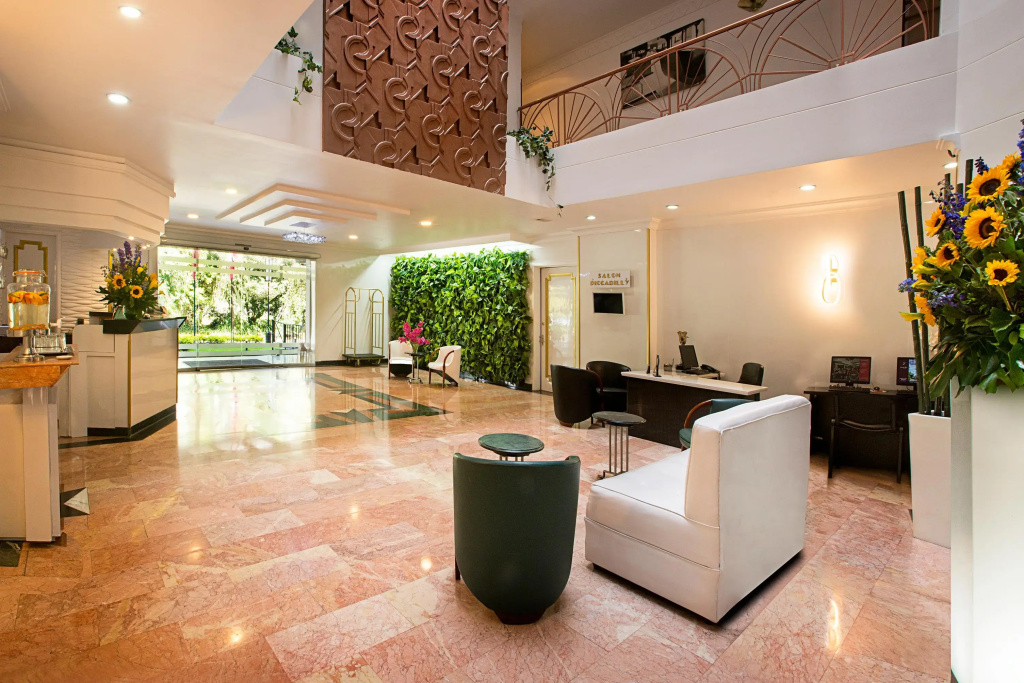 Hotel photo 2
