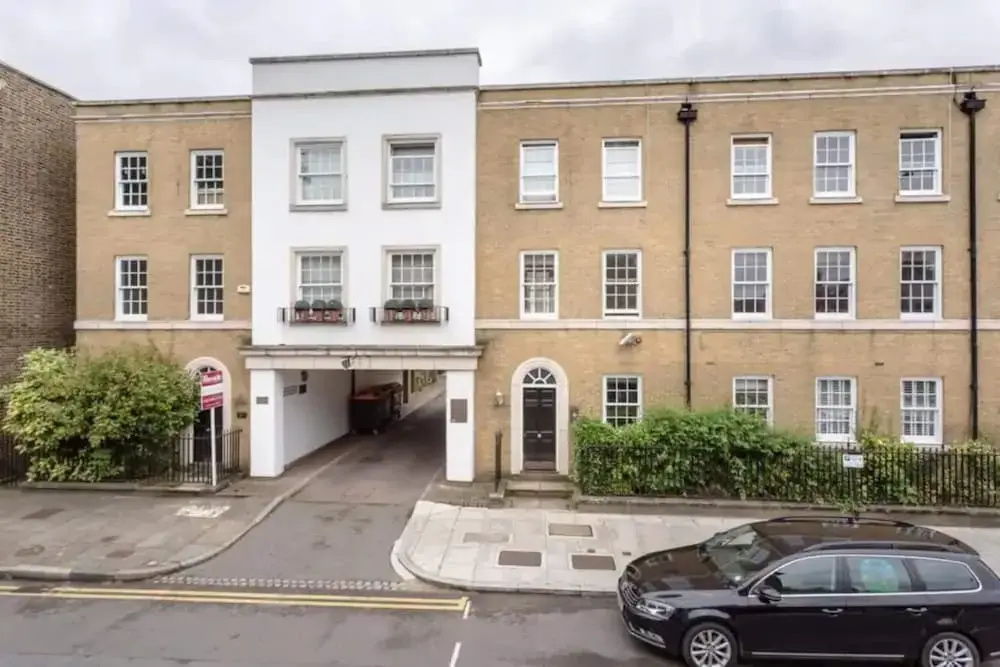 Charming 2 Bedroom in Hackney