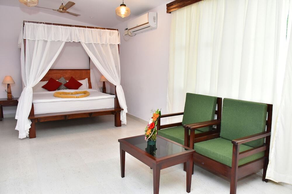 Naga Cottages