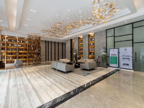MansYUEJING Hotel (Ganzhou Wanda Plaza)