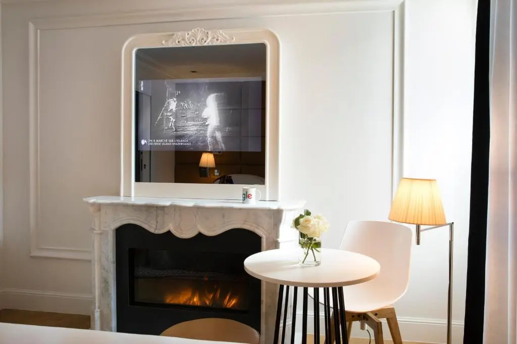 Hotel R de Paris 67