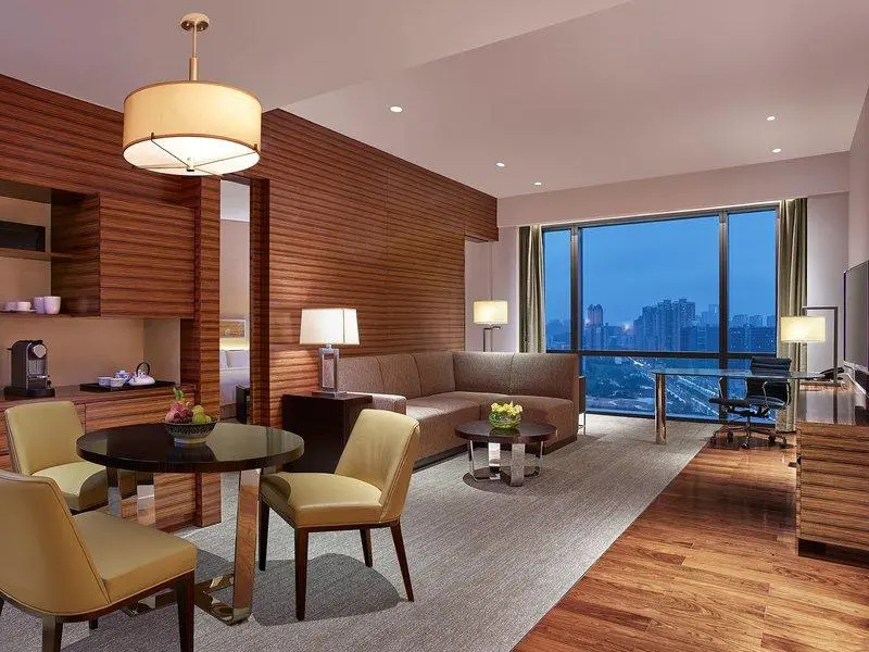 Presidential Double Suite twin beds