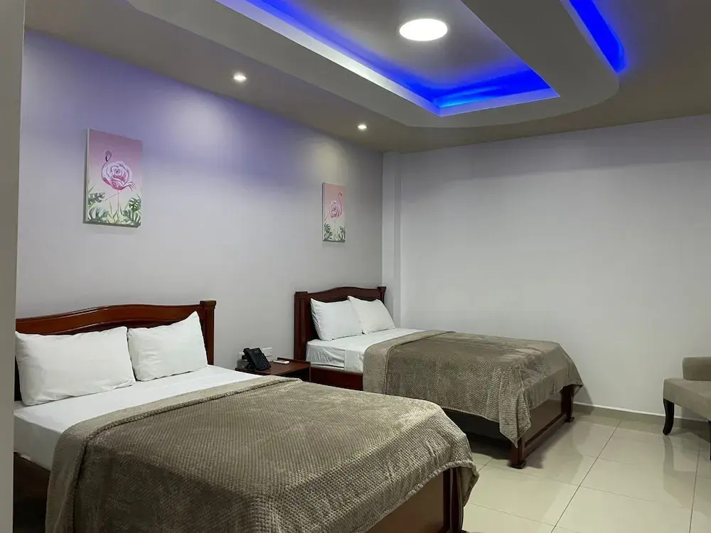 Deluxe Quadruple room