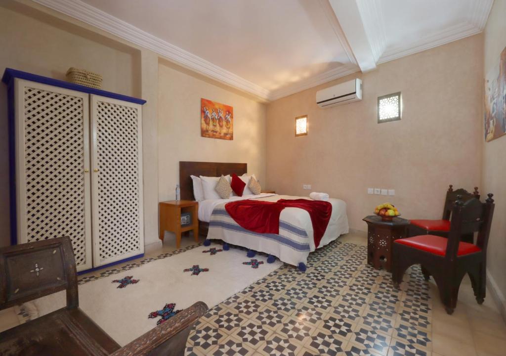 Двухместный номер Standard двуспальная кровать в Riad Makech