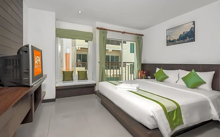 Superior Double room (full double bed)