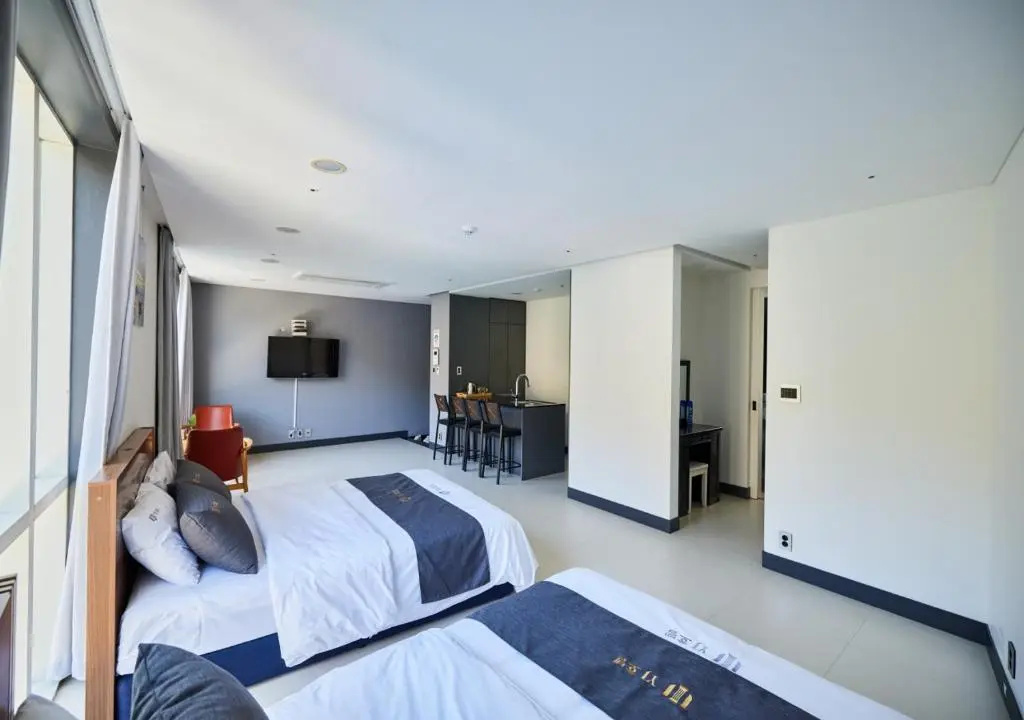 Deluxe Double room (twin beds)