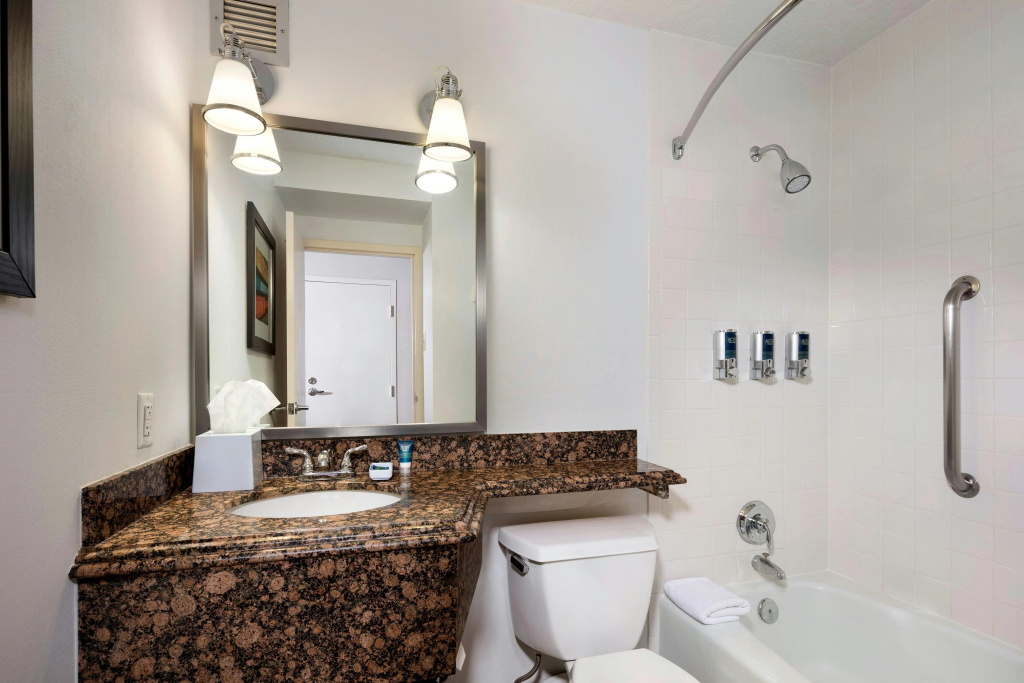 Four Points by Sheraton Kansas City Airport - Général