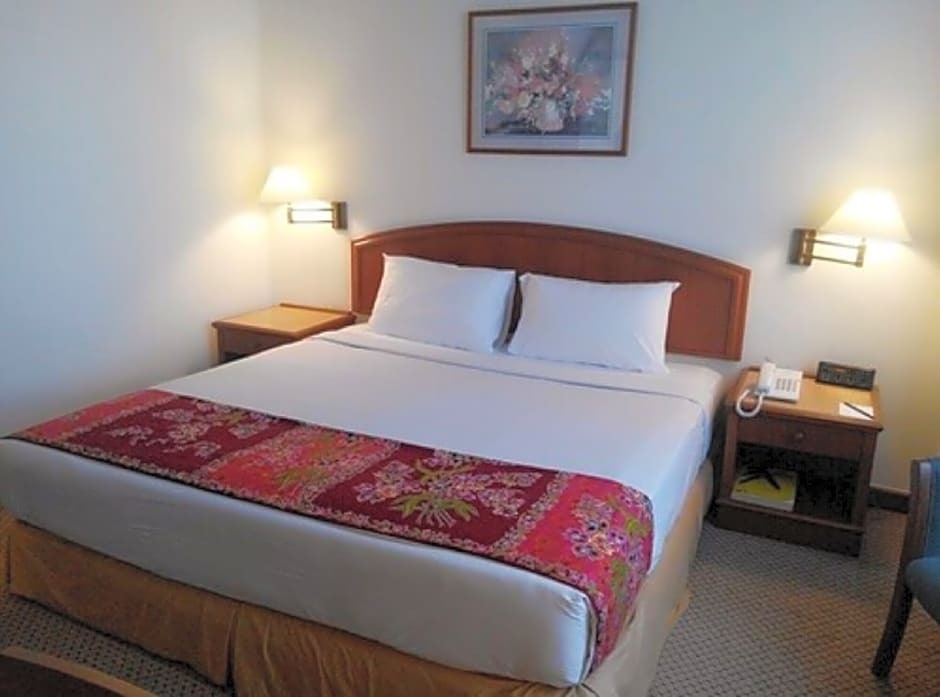 Mandarin Court Hotel