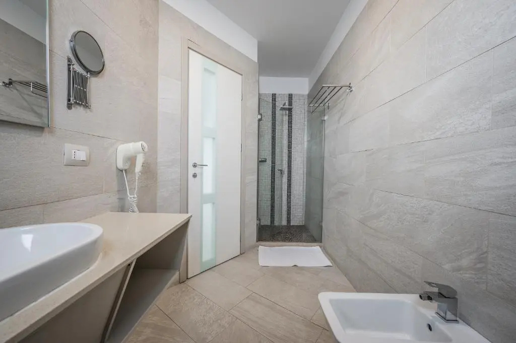 Standard Double room with sea view (full double bed)