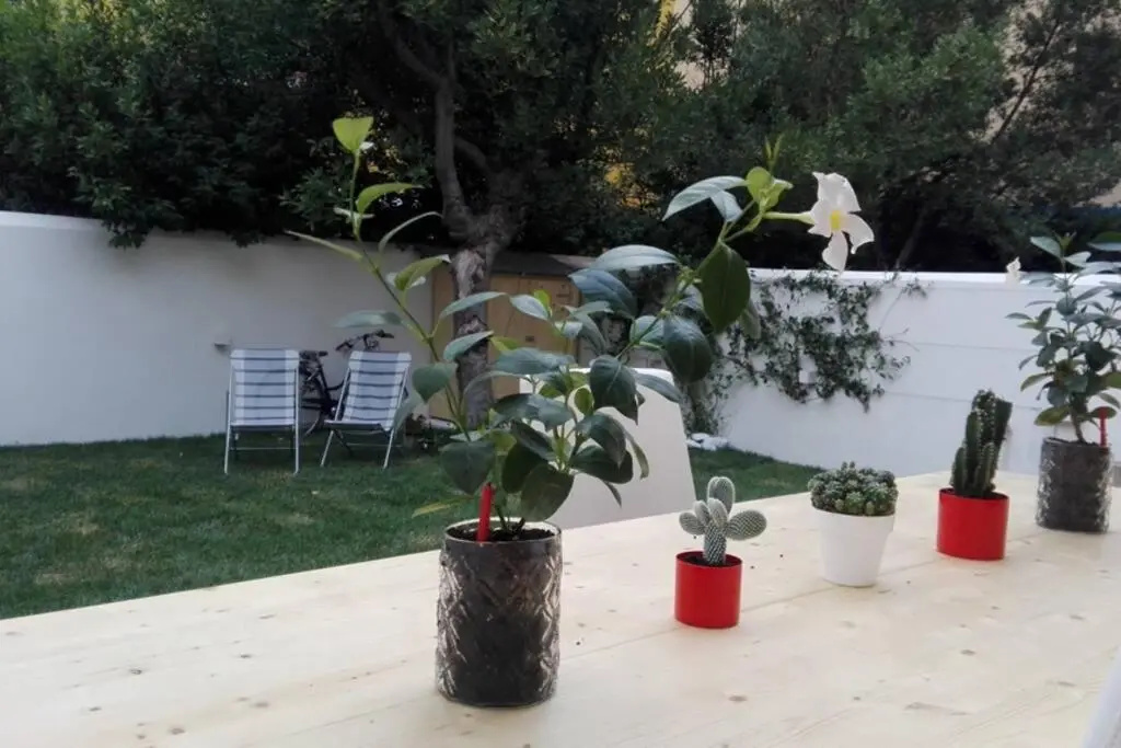 Flower Garden Apartment Vicino al Centro