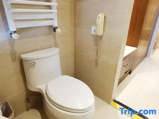 Двухместный номер Standard двуспальная кровать в Xincheng Hotel - Hohhot