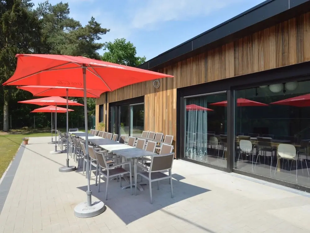Luxurious Holiday Home with Swimming Pool in Hechtel-Eksel - фото 23