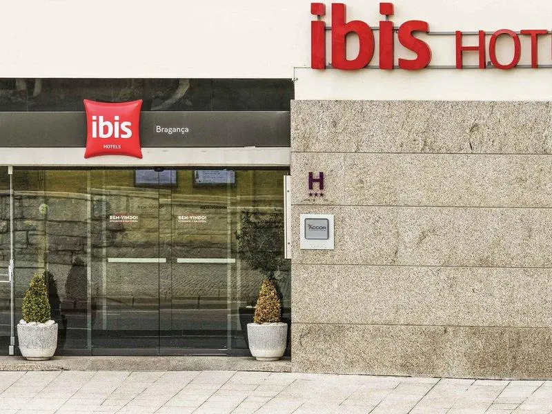 ibis Braganca - Chambres