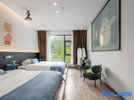 Royal Dragon Airport Hotel