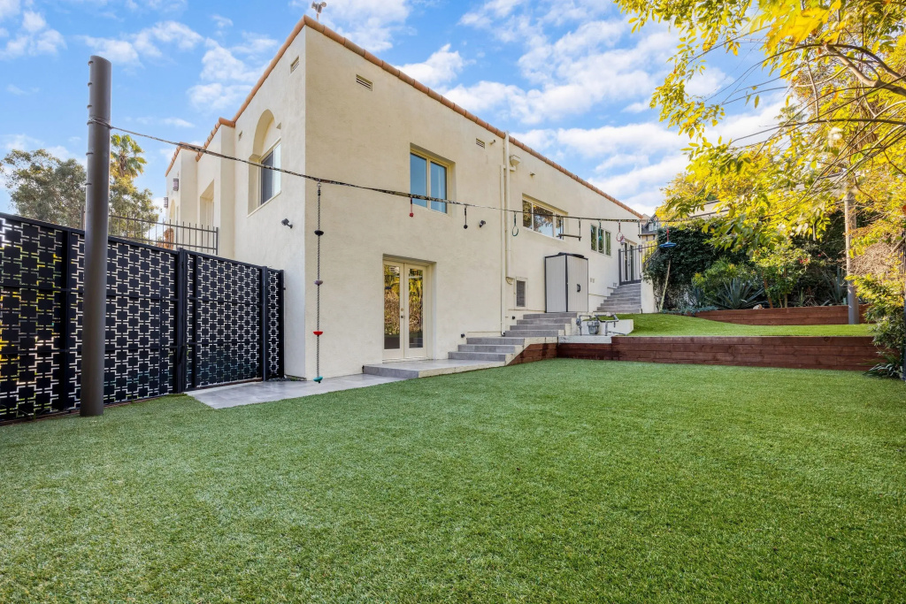 Valentino by AvantStay | Luxury Hollywood Mansion, Los Angeles
