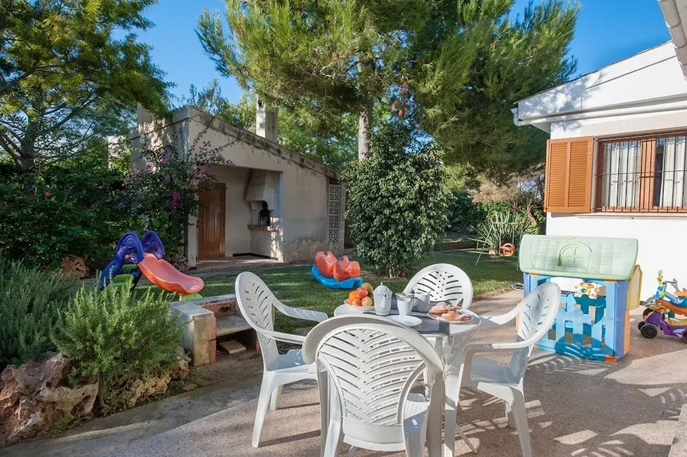 Miloca2 in Mallorca With 3 Bedrooms and 2 Bathrooms