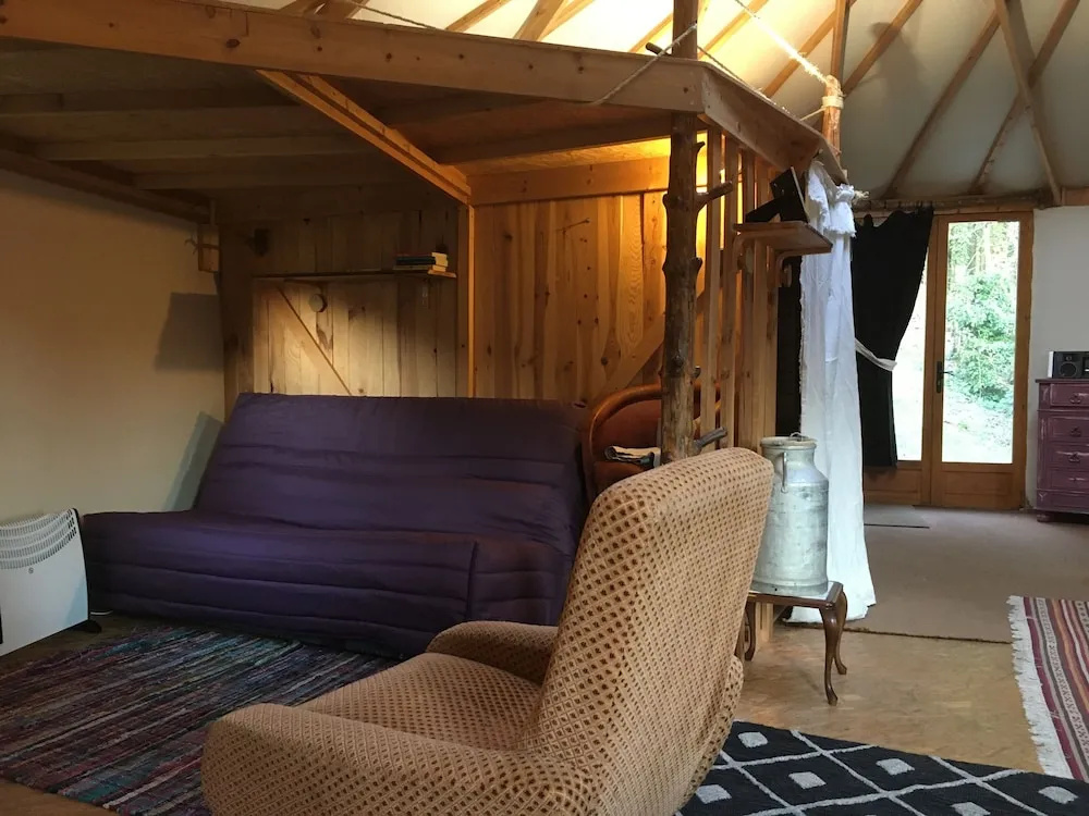 Voir la photo 3 — Foxy Camp Insolite