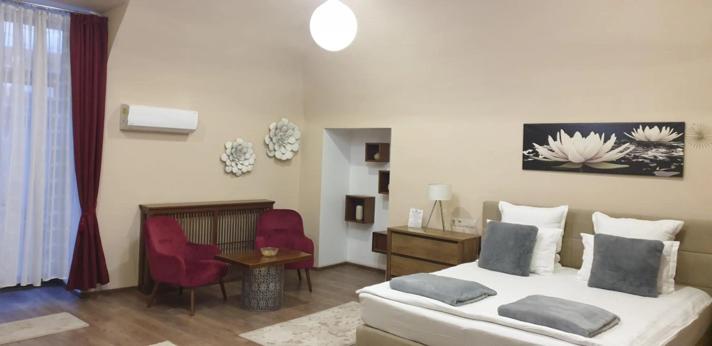 IMPERIAL ROOMS - ULTRACENTRAL - jacuzzi cu hidromasaj