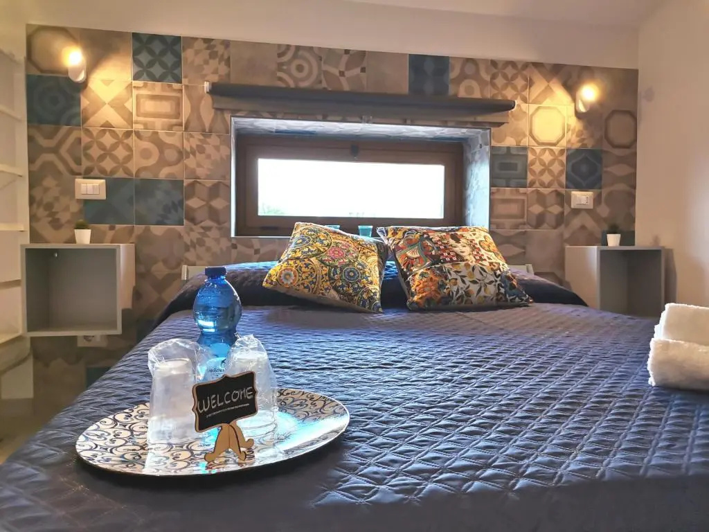 Standard Double room with mountain view (full double bed)