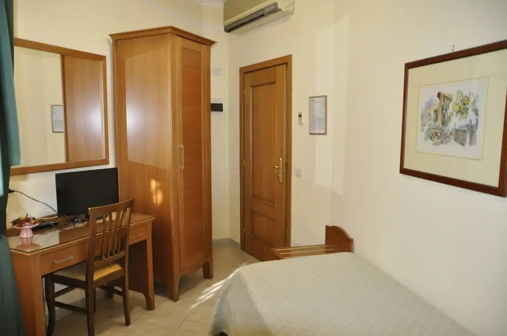 Hotel Tourist - Chambres