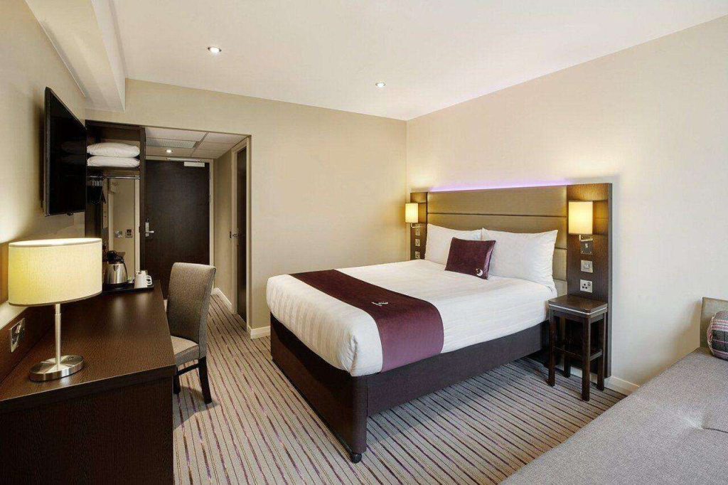 Premier Inn Manchester Salford Media City - Général