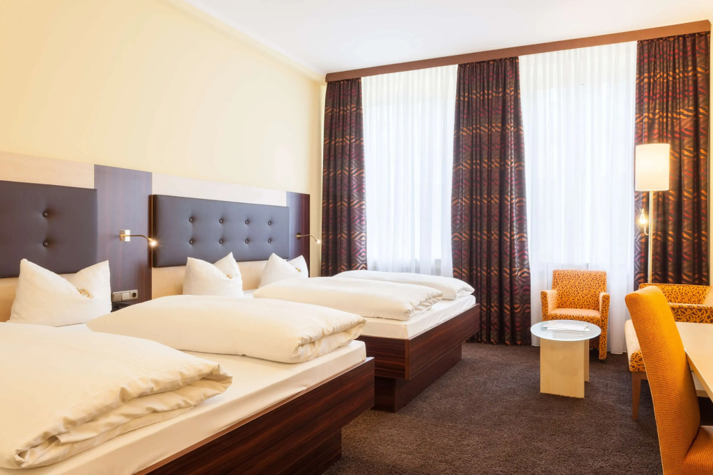 Standard Double room (full double bed)