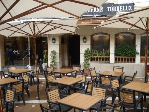 Torreluz Centro Hotel - Chambres