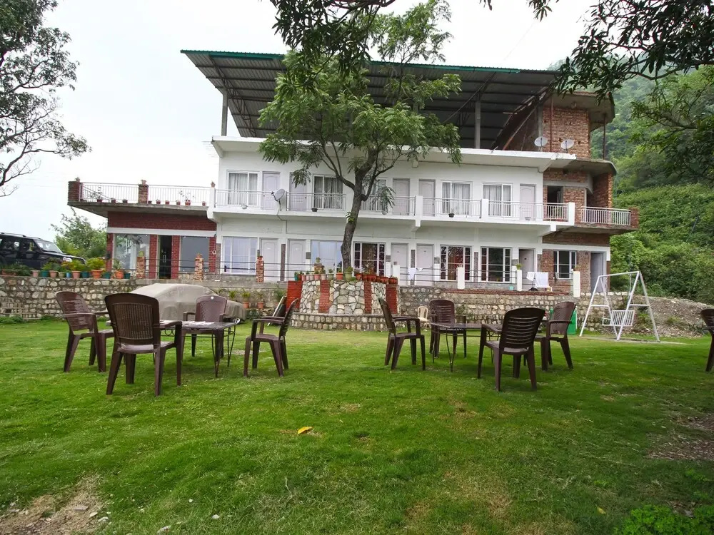 OYO 5776 near Mussoorie Road