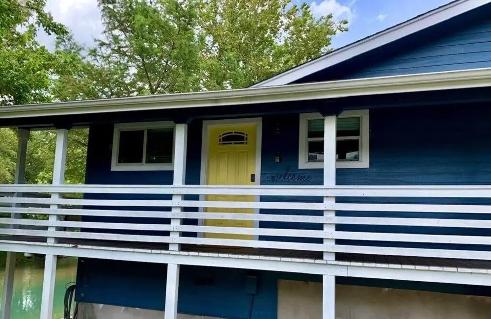Water Haus, Daily Rental, 12 Guests