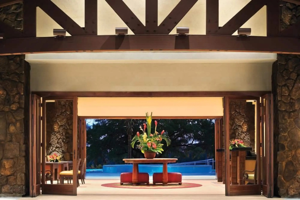 Lobby & Reception