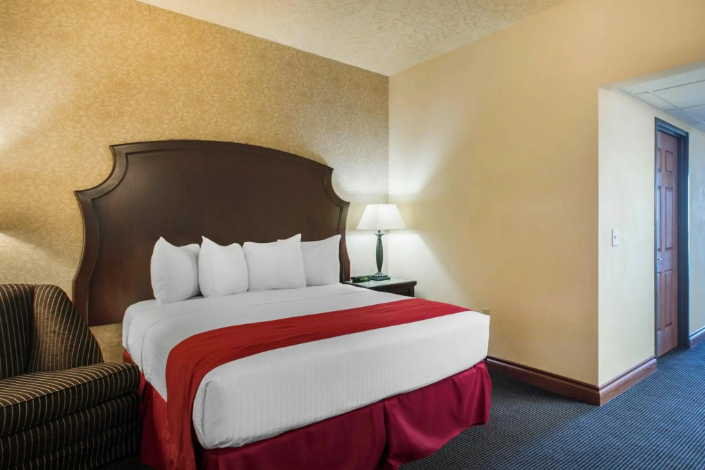 Shoreline Inn & Conference Center, an Ascend Collection Hotel - Général