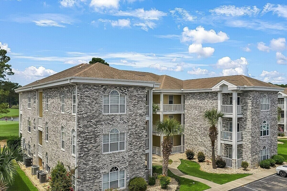 Magnolia Place 4705-102