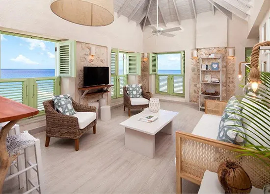 2 Bedrooms Suite oceanfront