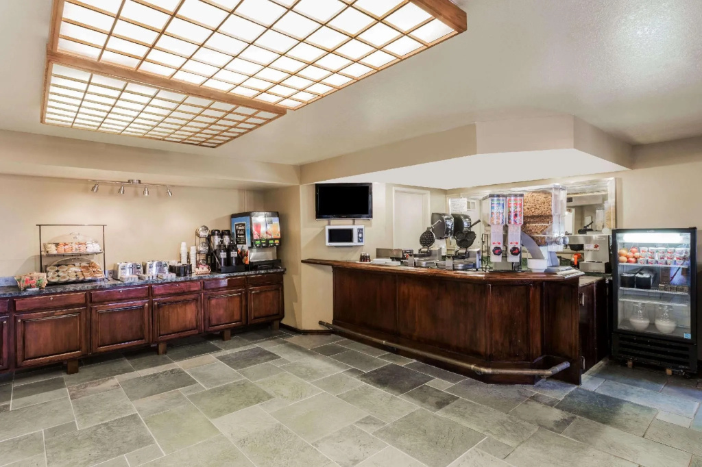 Country Inn & Suites by Radisson, Vallejo Napa Valley, CA - Général