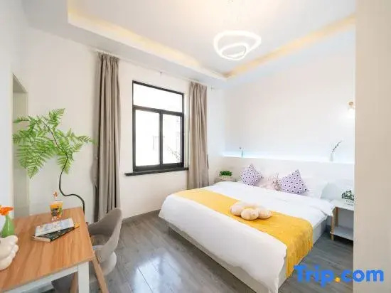 Deluxe Double room (twin beds)