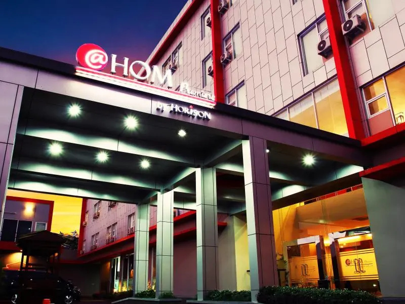 Noola Hotel Cilacap - Chambres