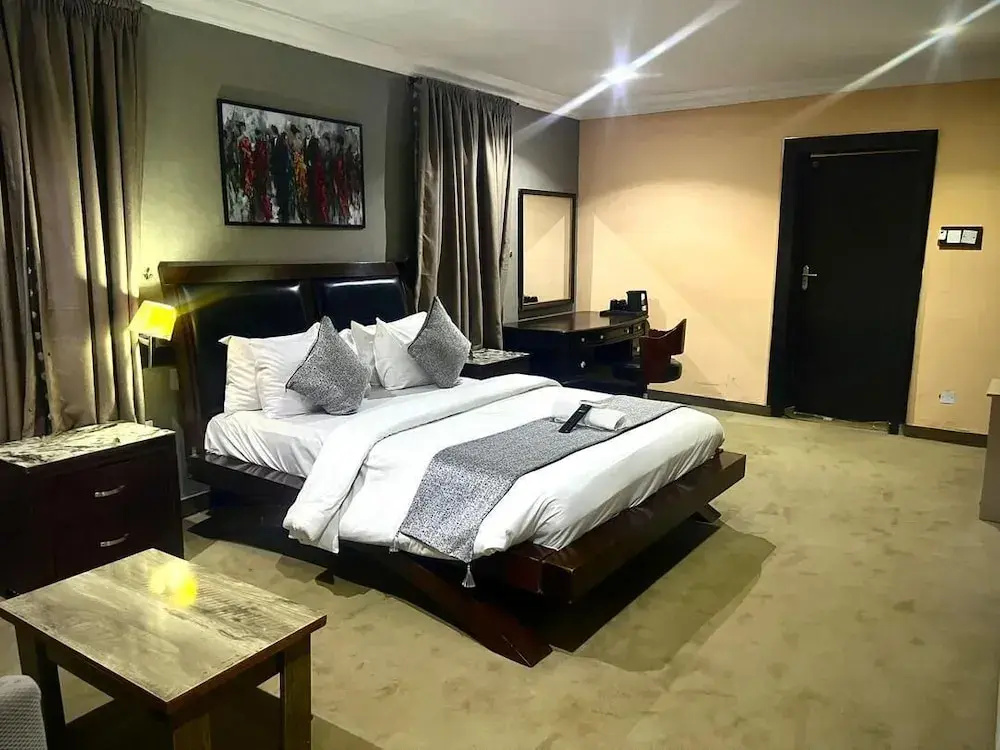 Hotel photo 2