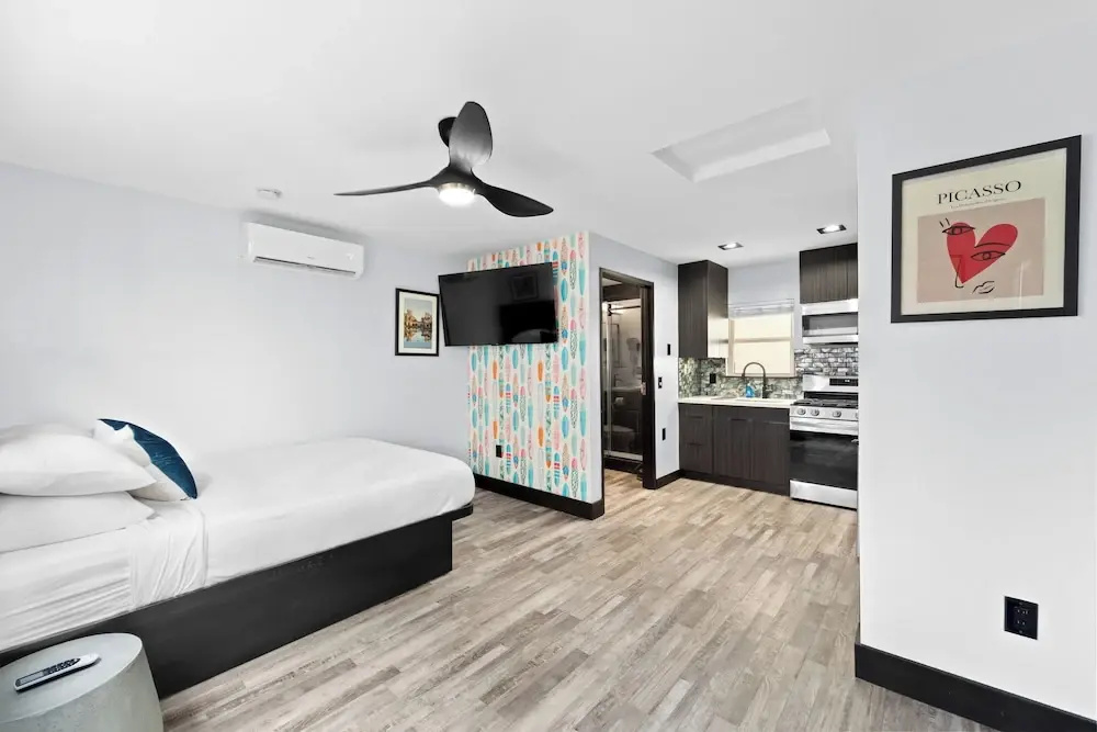 Standard Suite